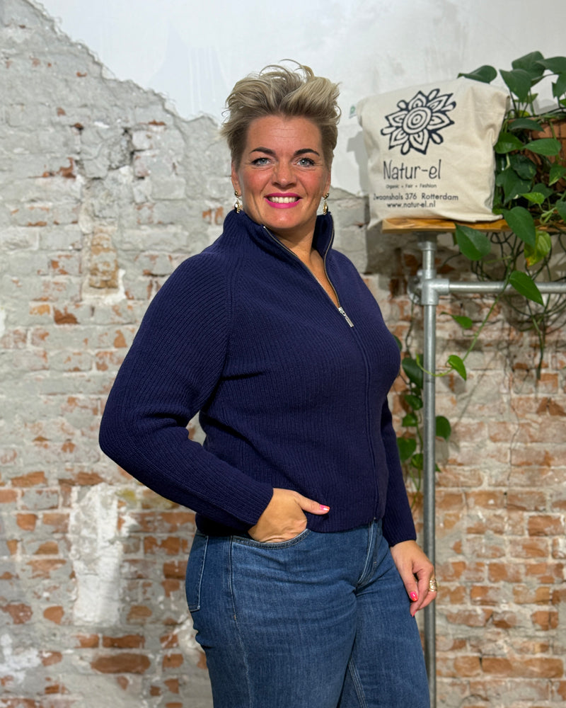 ALMA LOVIS wollen vest met rits VERA AURA van wol en cashmere