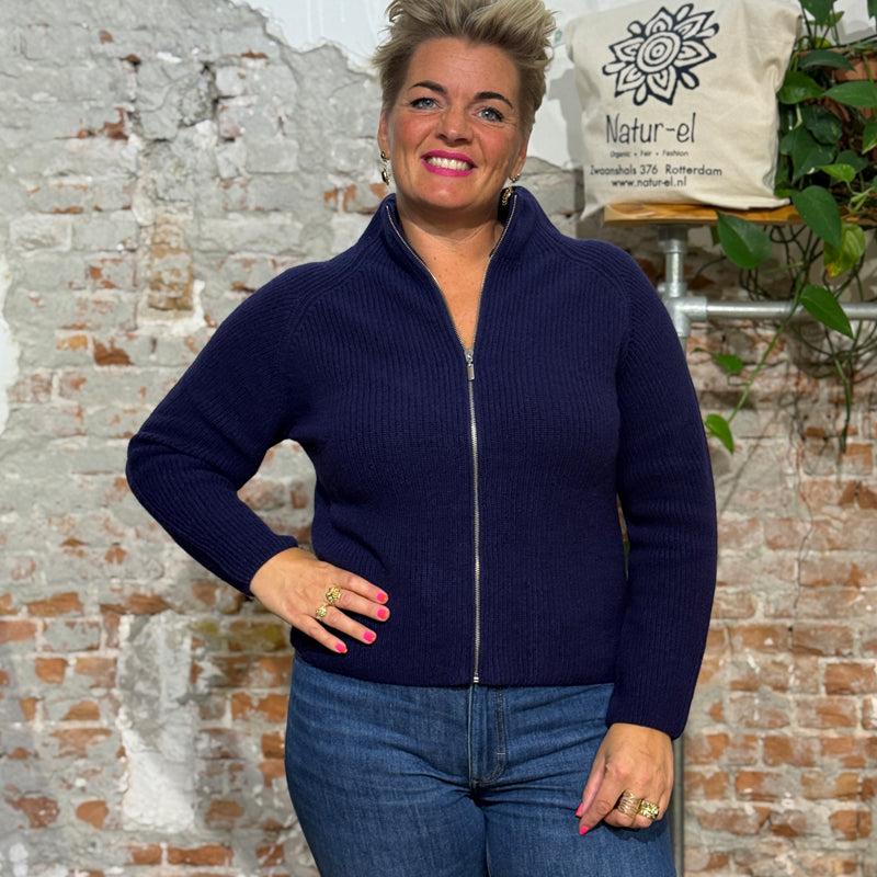 ALMA LOVIS wollen vest met rits VERA AURA van wol en cashmere