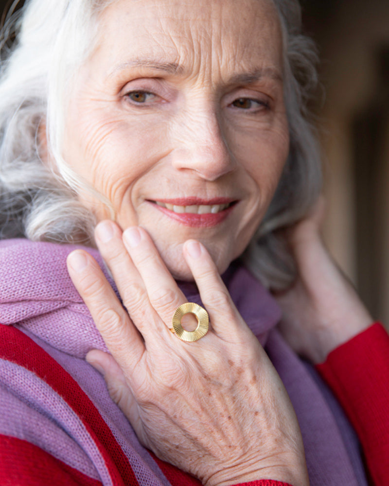 ANUKOO fairtrade ring SUNSHINE verguld 18k messing