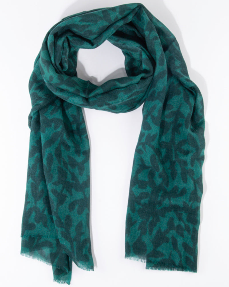 ANUKOO sjaal omslagdoek 100% wol met print FLOWERS GREEN