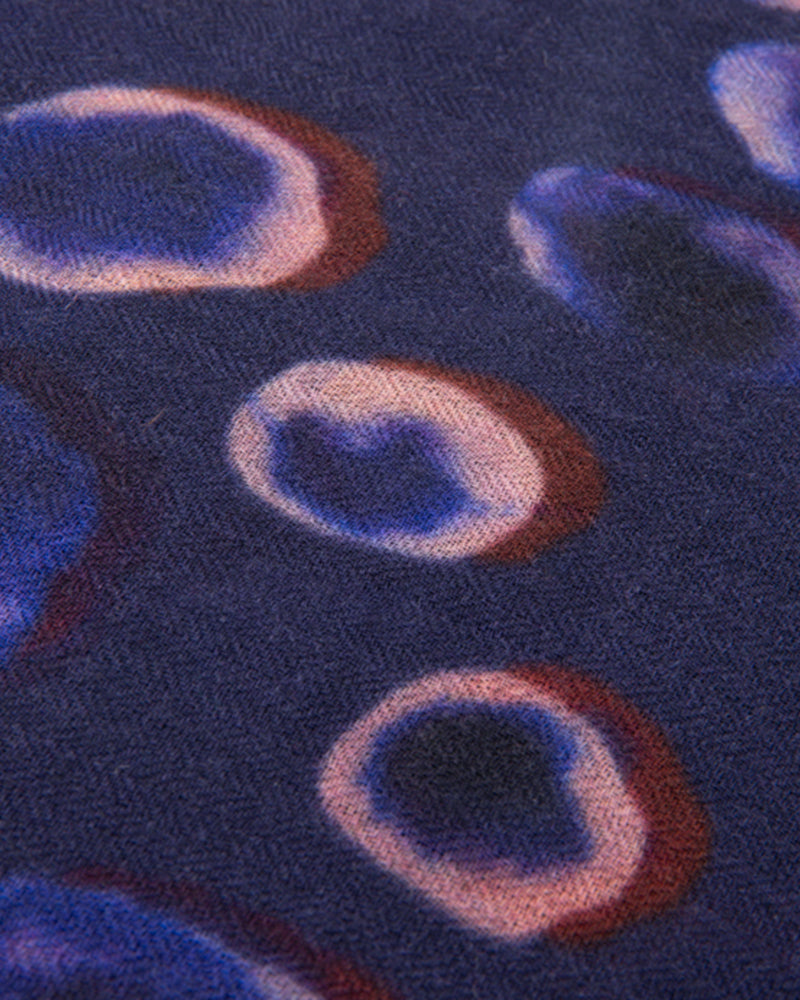 ANUKOO sjaal omslagdoek 100% wol met print WATERDROPS