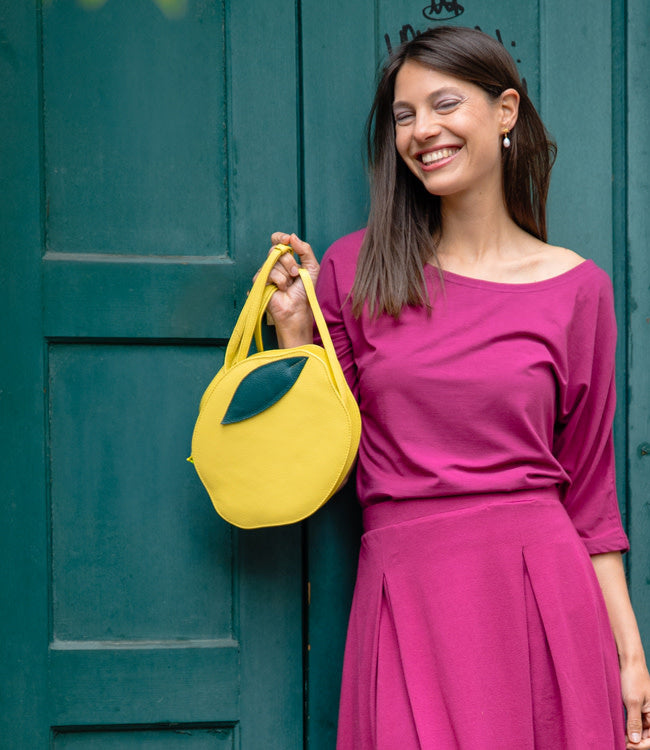 ANUKOO shirt met vleermuismouw LIV FRAMBOOS tencel