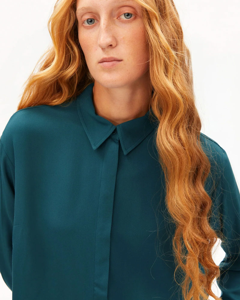 ARMEDANGELS blouse LARISAANA PETROL van ecovero