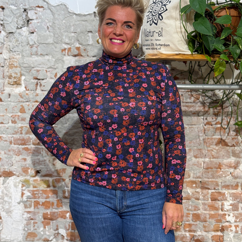 ANUKOO Shirt Fledermausarm LIV HIMBEERE Tencel