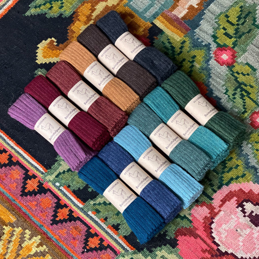 DE COLORES beenwarmers baby alpaca ROEST 48 - 40 cm