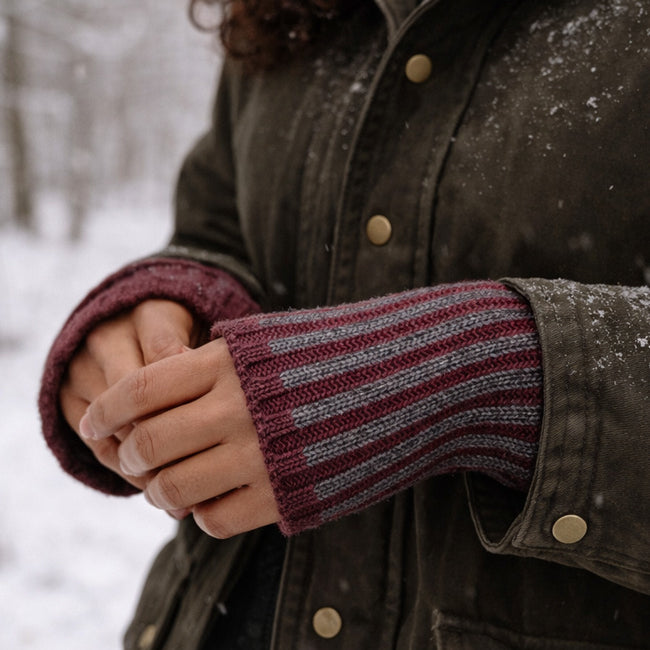 DE COLORES Polswarmers 100% baby alpaca TWO TONE ROOD 47