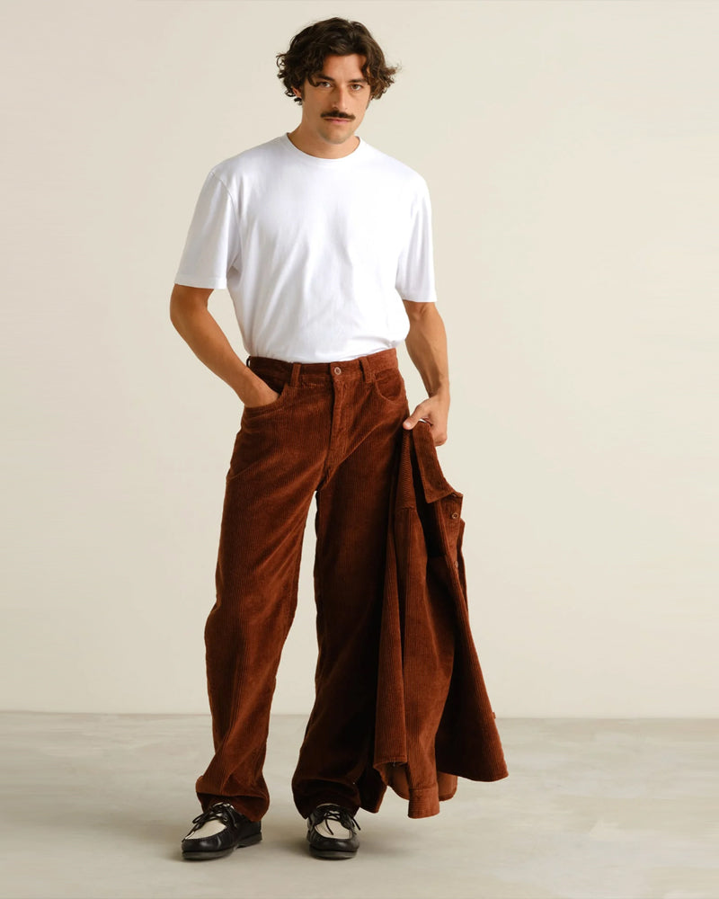 DEDICATED corduroy broek CAPPUCHINO biologisch katoen