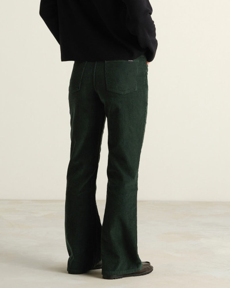 DEDICATED corduroy bootcut broek RYDA GREEN biologisch katoen