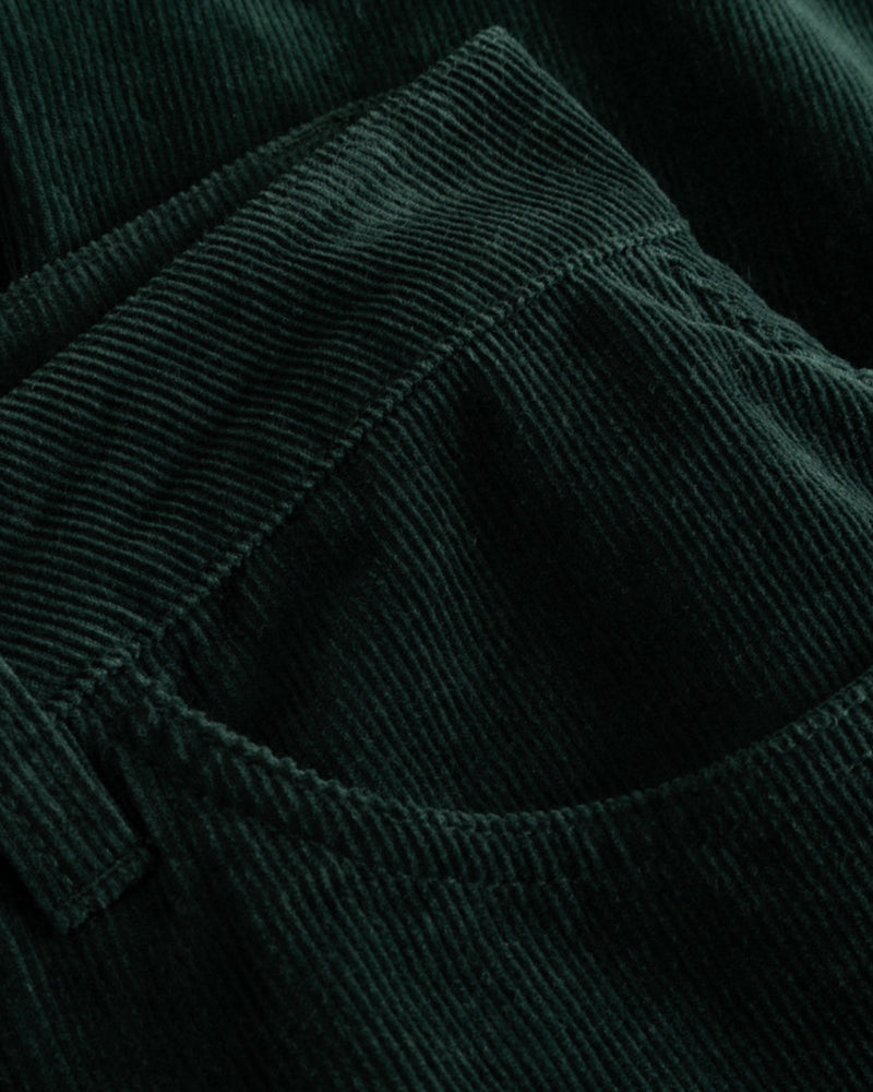 DEDICATED corduroy bootcut broek RYDA GREEN biologisch katoen