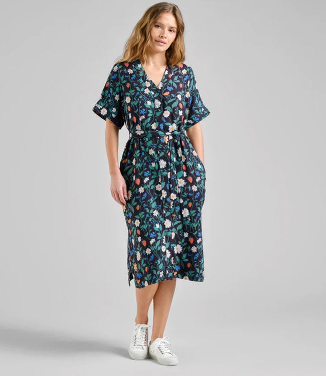 DEDICATED jurk KALLVIK STRAWBERRY met ceintuur van tencel