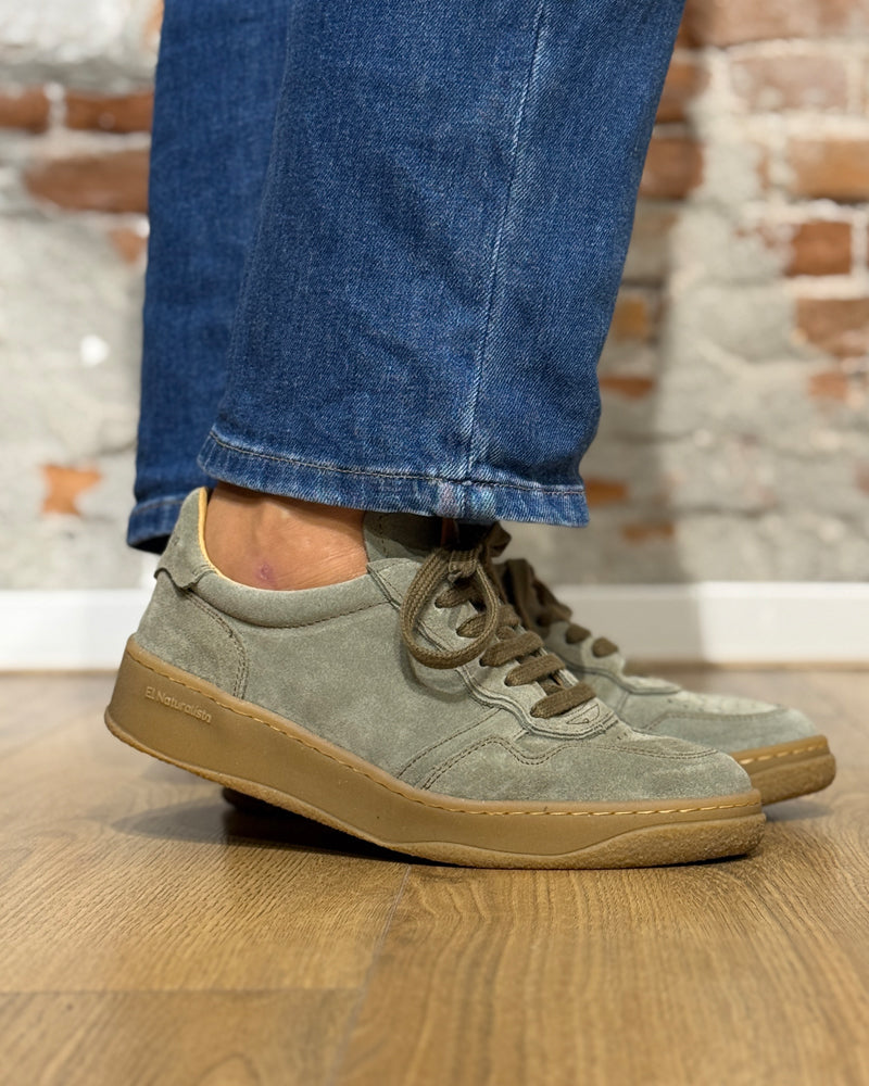 EL NATURALISTA sustainable suede sneaker GEO OLIVA