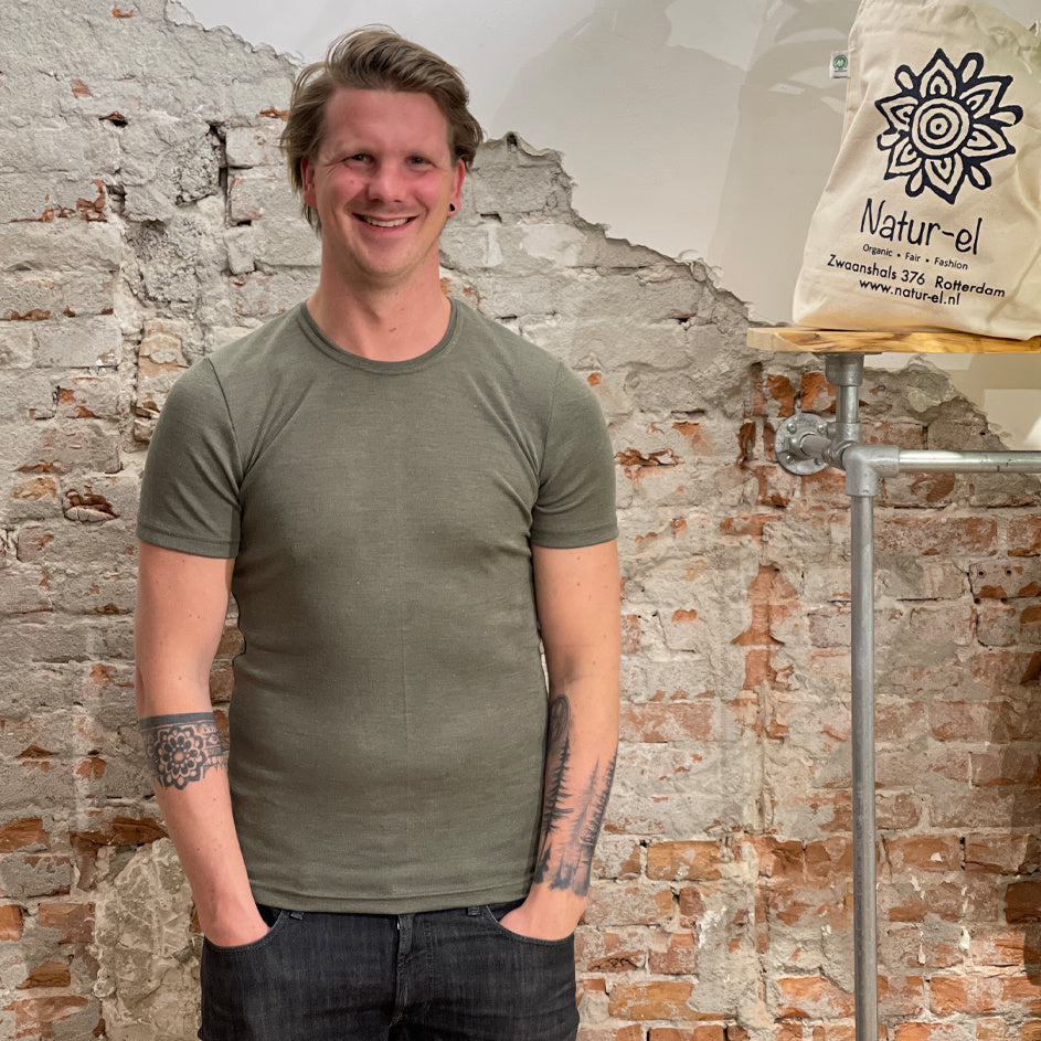 ENGEL Wol zijde shirt korte mouw heren wollen ondergoed OLIJF
