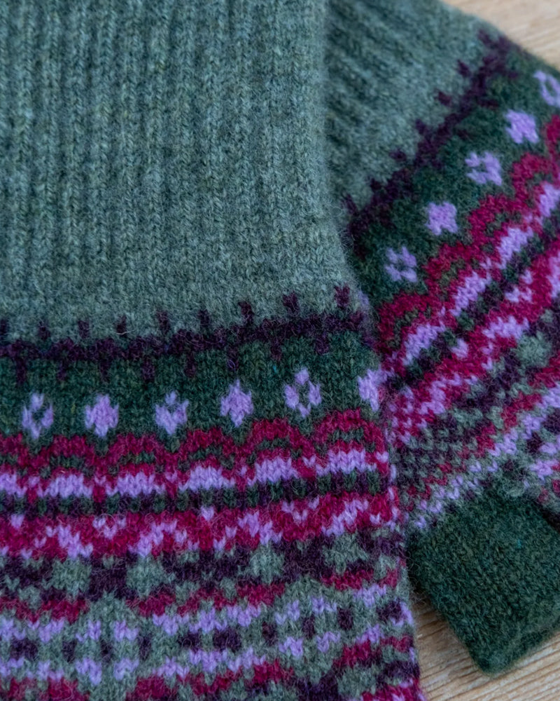 ERIBE Wollen POLSWARMERS 100% merino Fairisle ALLOA TYRIAN THISTLE