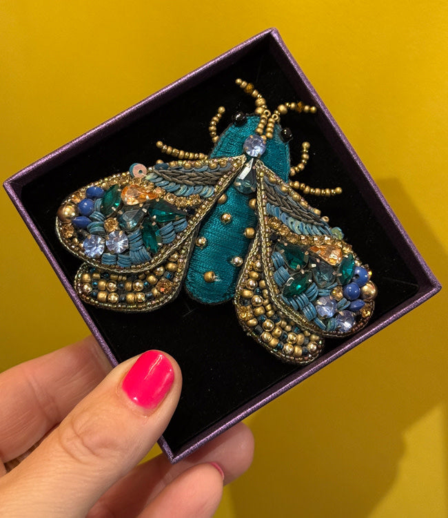 FAIRTRADE broche BEETLE met pailetten en kralen