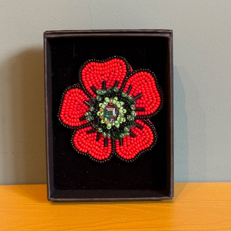 FAIRTRADE broche BLOEM POPPY RED met pailetten en kralen