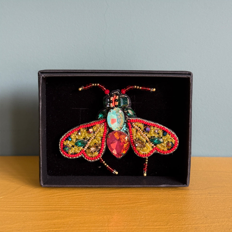 FAIRTRADE broche VUURVLIEG met pailetten en kralen