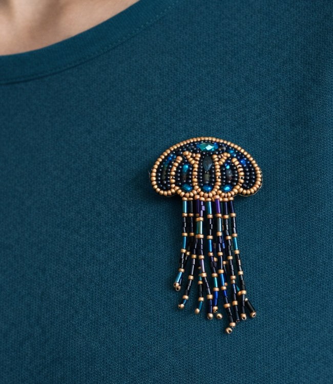 FAIRTRADE broche OCTOPUS BLACK met pailetten en kralen