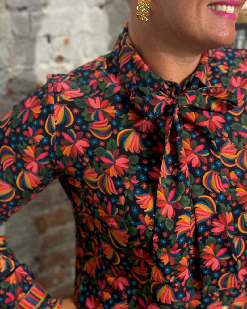 HIMALAYA blouse met strik DEIDRE FANTASY FLOWERS ecovero
