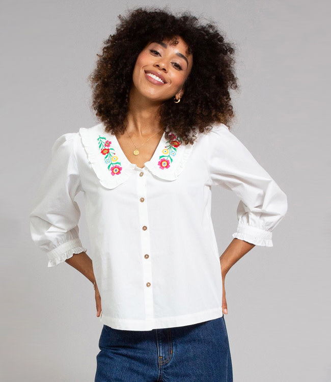 KITE witte blouse met borduursel LIV van biologisch katoen poplin