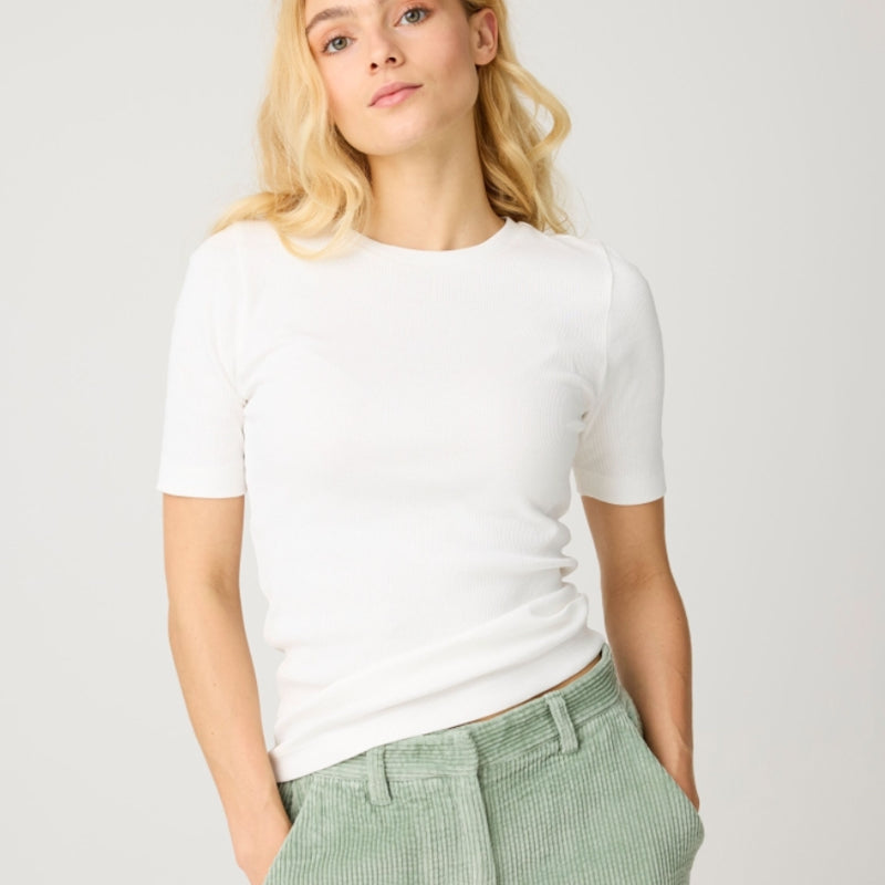Basic Rib shirt ANA WHITE biologisch katoen KCA