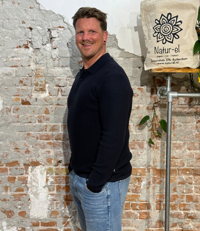 Gebreid polo shirt lange mouw met NIEK NIGHT biologisch katoen KCA