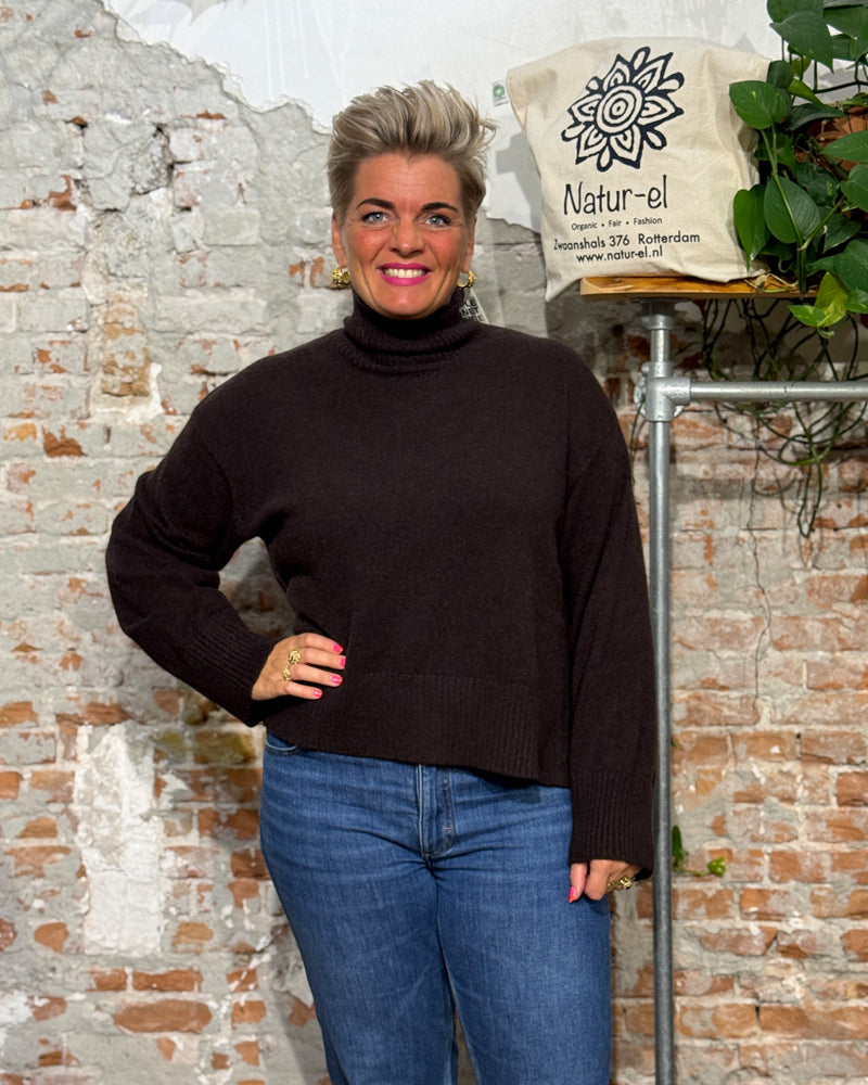 Wollen coltrui ROMY CHOCO van 100% lamswol KCA