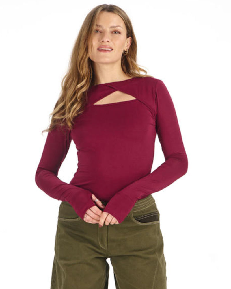 KOMODO top met cut out CHAI WINE van modal
