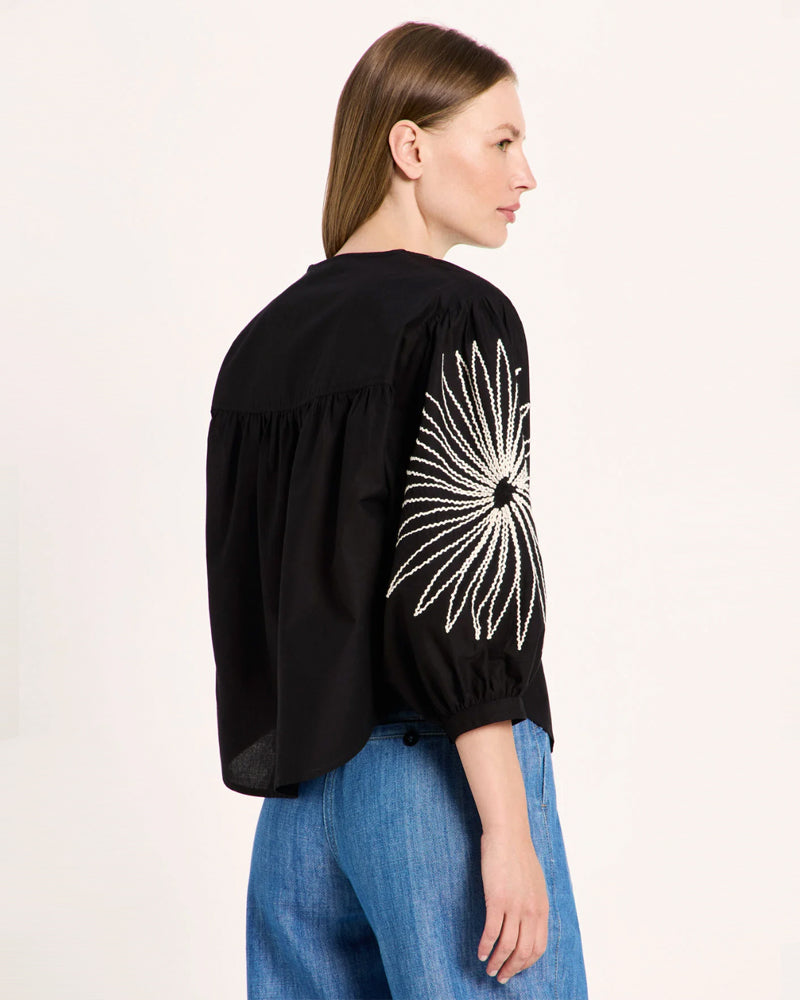 LANIUS blouse FLOWER BLACK met borduursel biologisch katoen