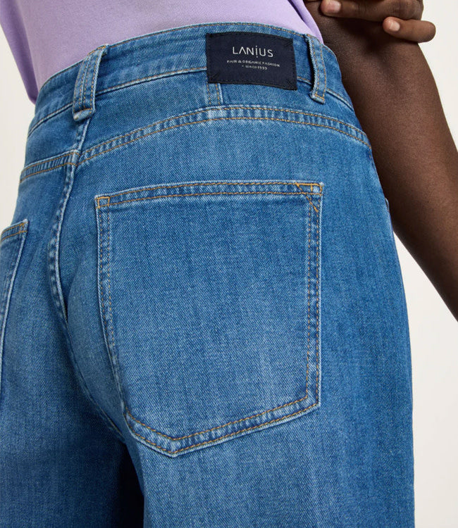 LANIUS tapered spijkerbroek TYRA MID BLUE biologisch katoen