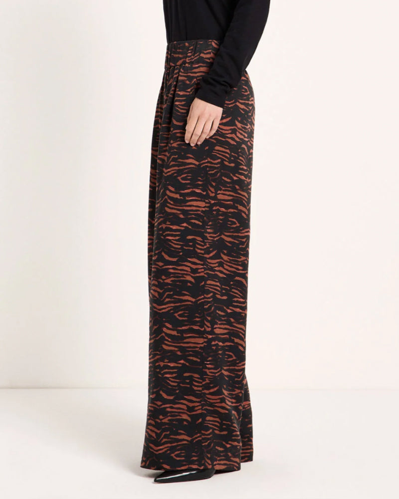 LANIUS wijde pantalon broek JOLENE ANIMAL BROWN van tencel