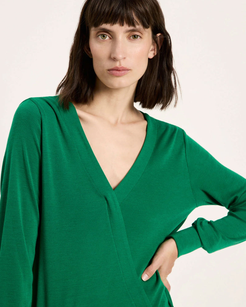 LANIUS wollen overslag blouse BENTE SMARAGD van pure merino wol