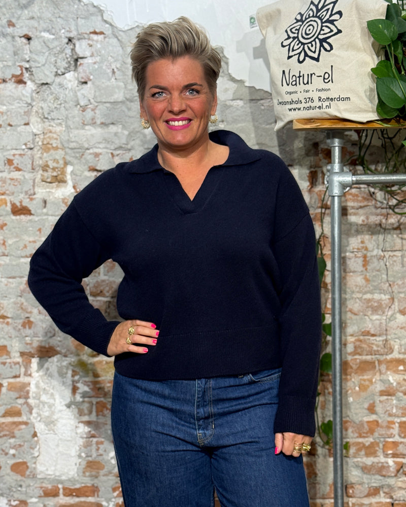 LIVING CRAFTS trui met kraag ULANA BLUE biologisch katoen en wol