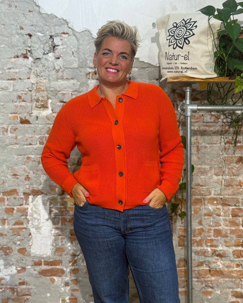MADNESS vest met polokraag LOTTE RED biologisch katoen