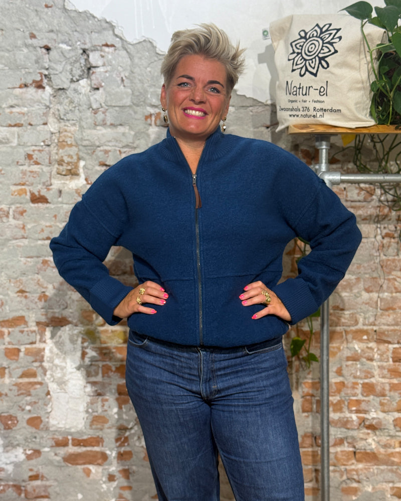 MADNESS vest jas IRIS DARK BLUE van gekookte wol