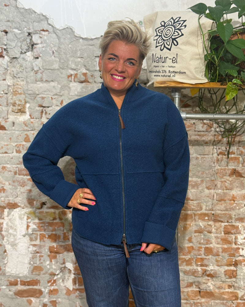 MADNESS vest jas IRIS DARK BLUE van gekookte wol
