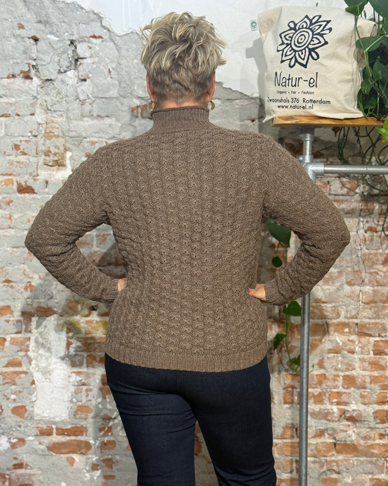 Wool sweater with stand-up collar SNOWFLAKE BROWN 100% alpaca