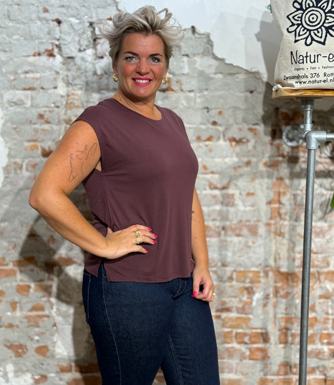 RECOLUTION shirt met kapmouw MITHILA PLUM ecovero