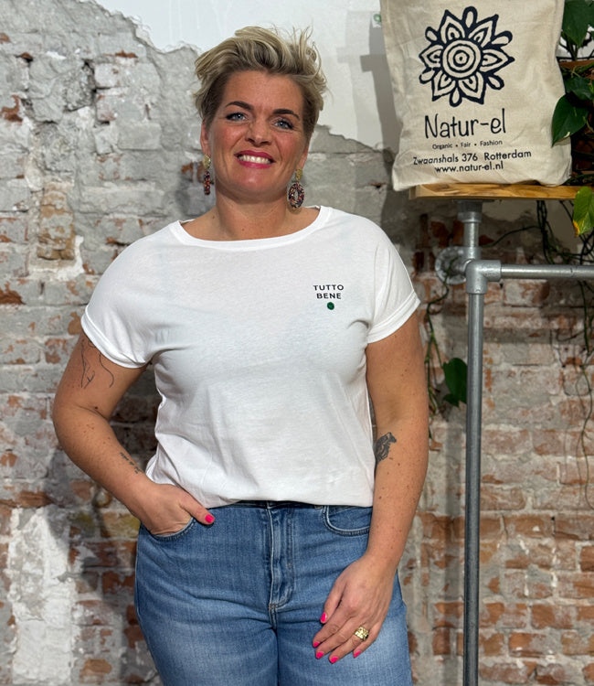 RECOLUTION wit shirt LIV TUTTO BENE van biologisch katoen