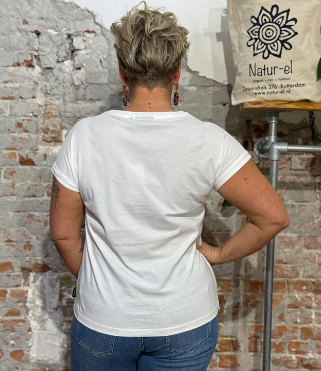 RECOLUTION wit shirt LIV TUTTO BENE van biologisch katoen