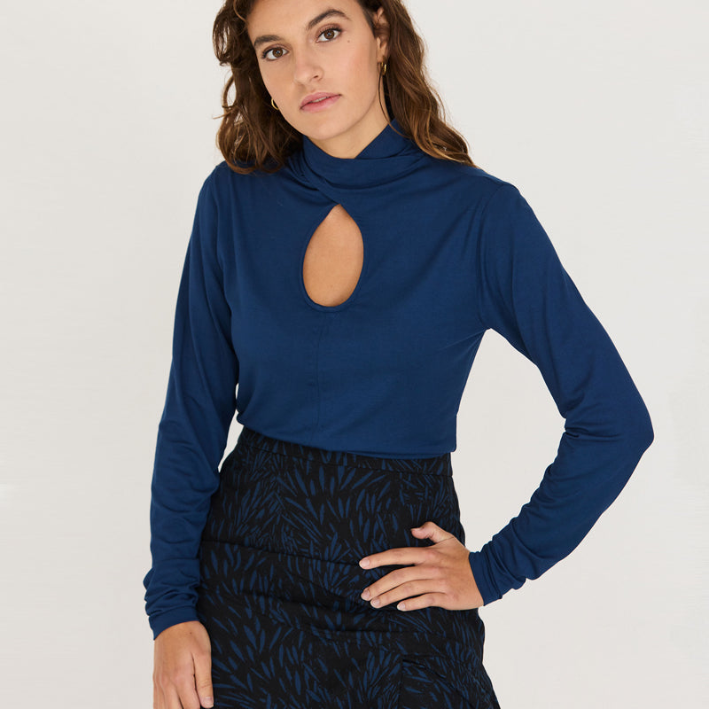 SKFK shirt with cut-out ZAZU BLUE in modal