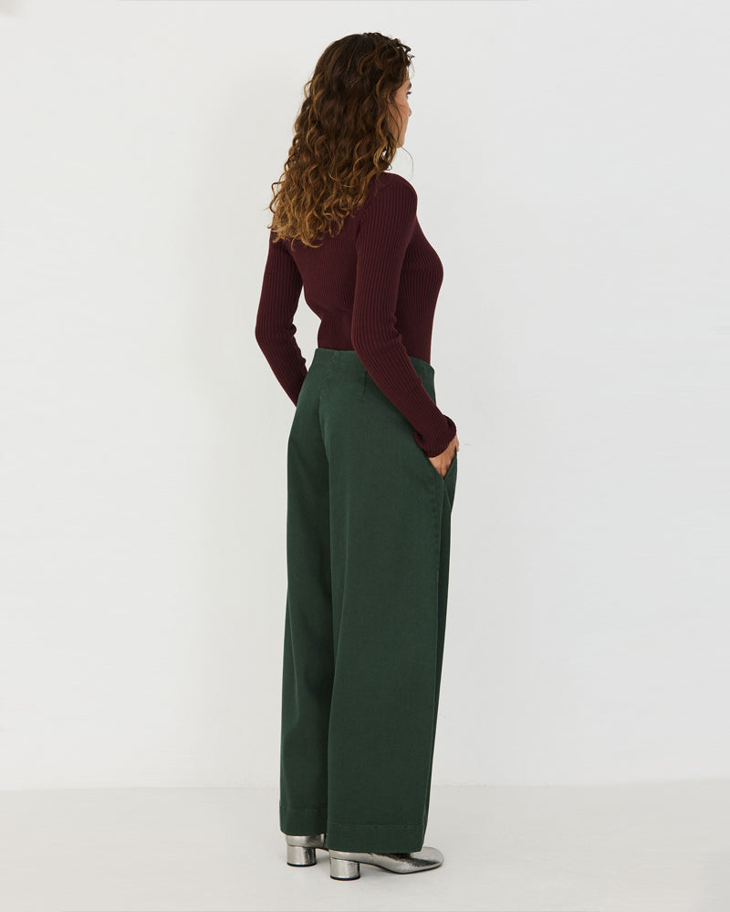 SKFK broek met wijde pijp MARI GREEN biologisch katoen