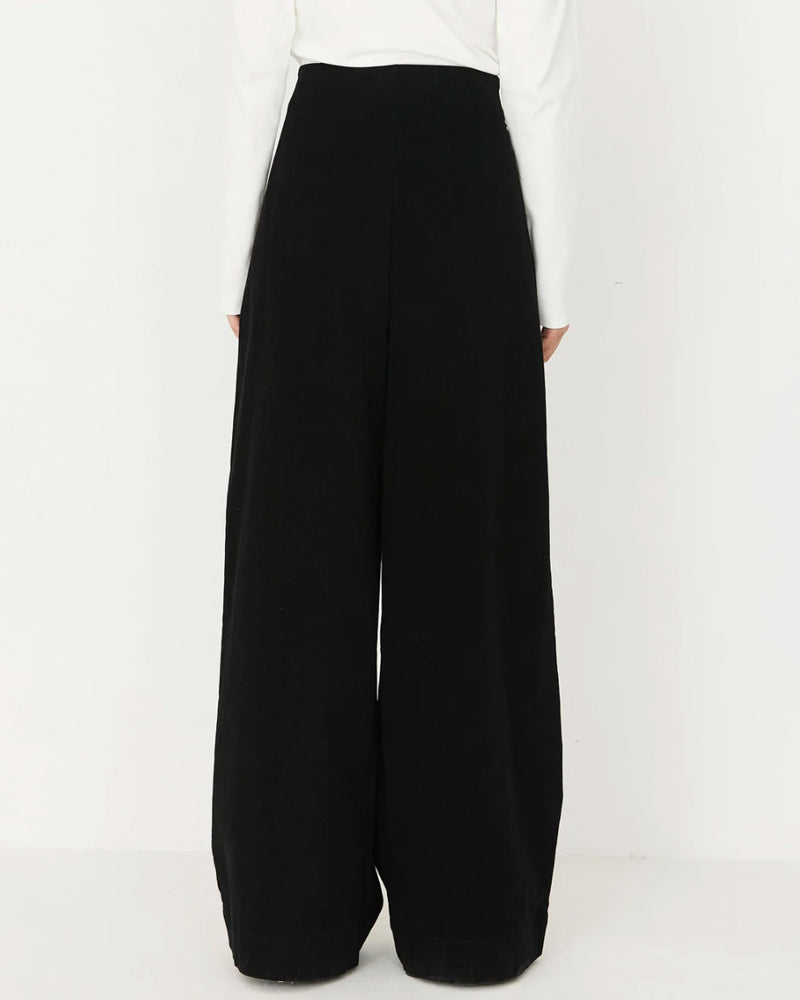SKFK Hose mit Umschlag EZAMA BLACK aus Modal