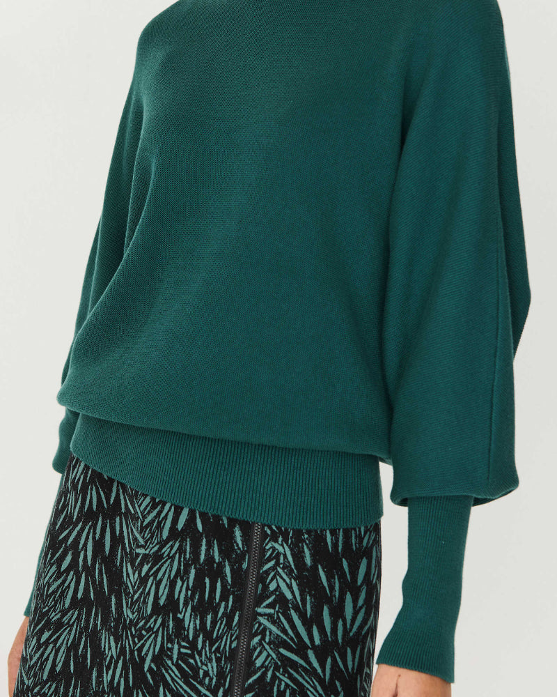 SKFK batwing trui IBAR GREEN biologisch katoen