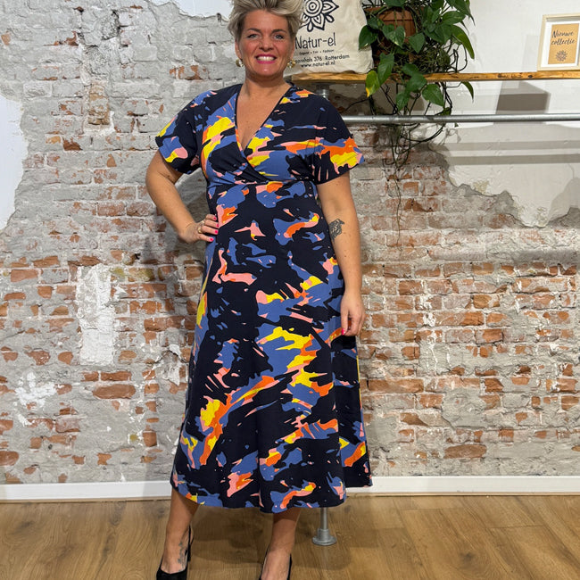 SKFK maxi jurk v-hals LEIRE CAMO  biologisch katoen