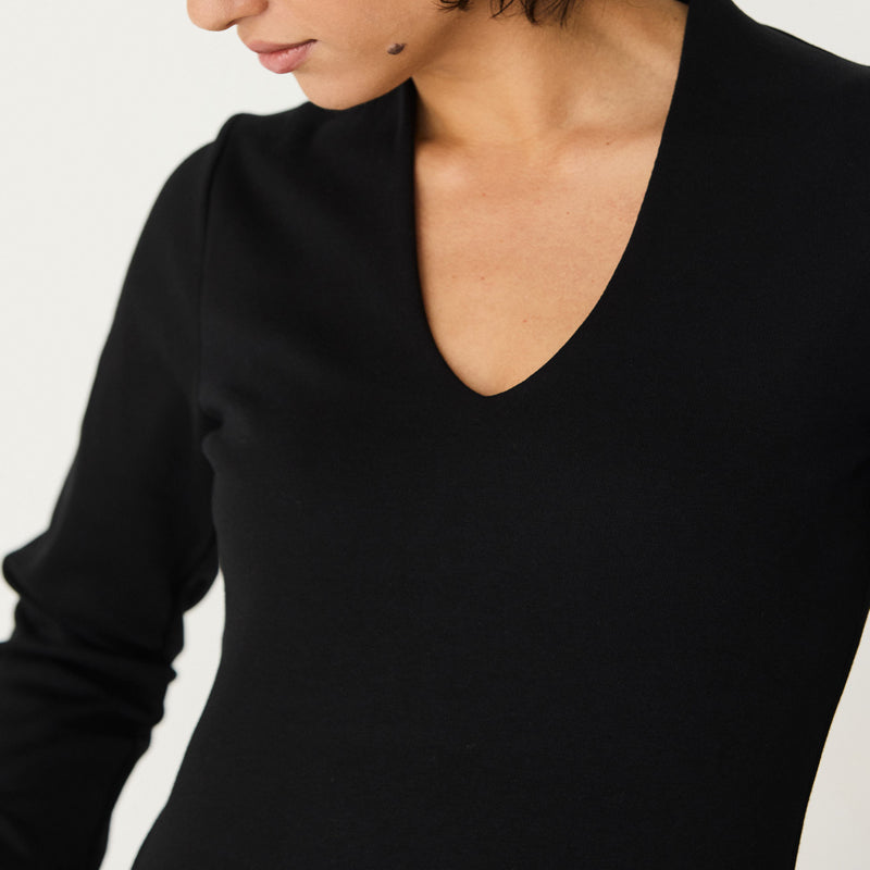 SKFK effen v-hals shirt INGE BLACK biologisch katoen