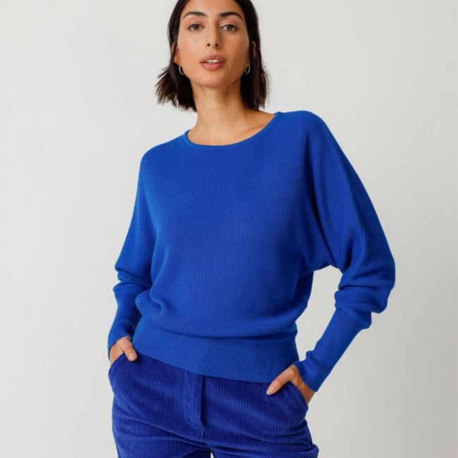 SKFK batwing trui IBAR BLUE biologisch katoen