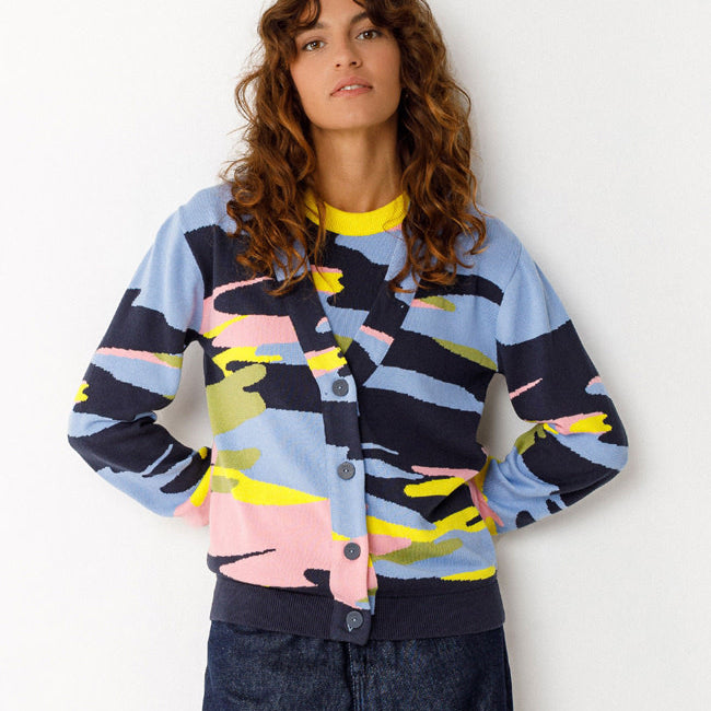 SKFK v-hals vest ALIZE MULTI met print biologisch katoen