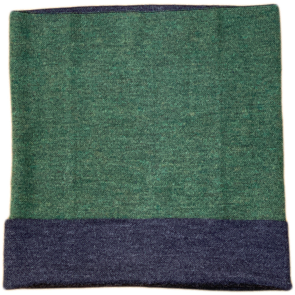 DE COLORES nierwarmer alpaca BOSGROEN ZWART 66 REVERSIBLE