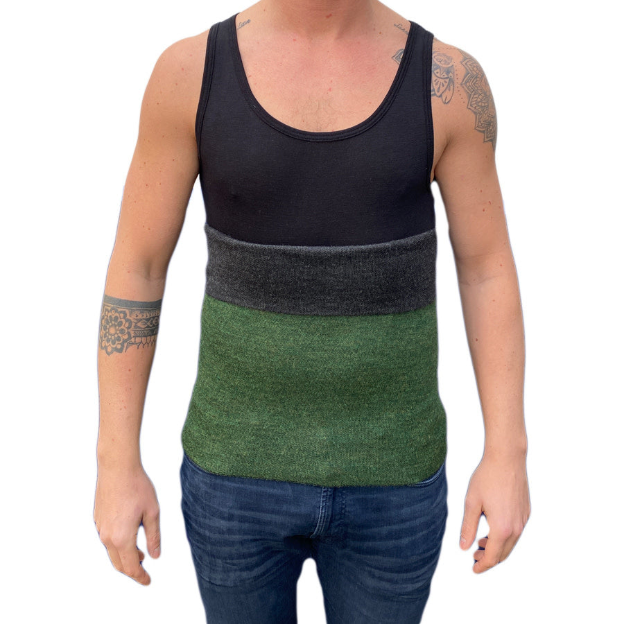 DE COLORES nierwarmer alpaca BOSGROEN ZWART 66 REVERSIBLE